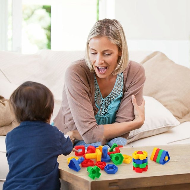 High Quality Screw Nut and Bolt Building Blocks - 26 Pieces - Default Title - Odeez | Educational Toys Pakistan 