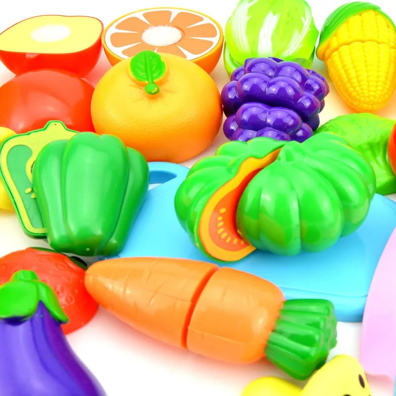Plastic Mix Vegetables and Fruits Cutting Set - 15 pieces