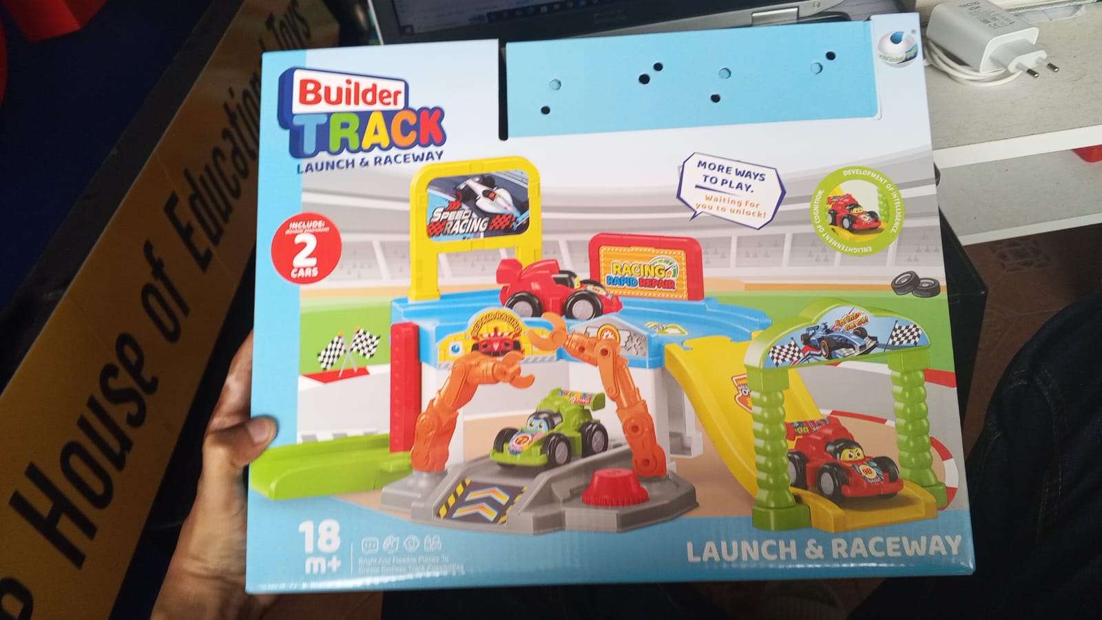 Builder Track 099-16