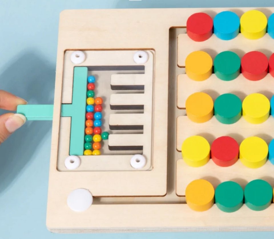 Wooden Color Sorting Mind Sharpening Activity Game