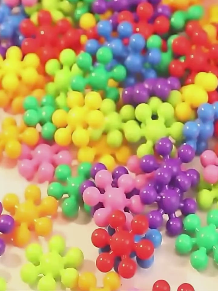 Snowflake Interlocking Building Blocks 400 pieces Container - 689